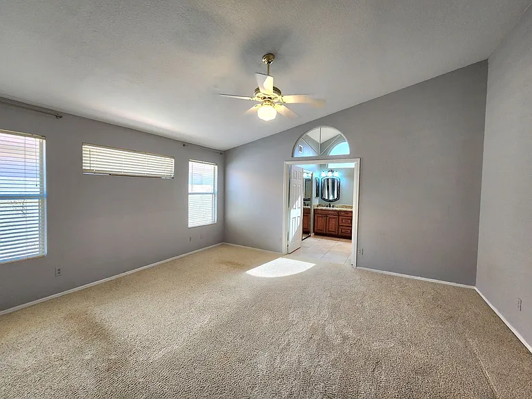 15013 S 46th Pl — Photo 15