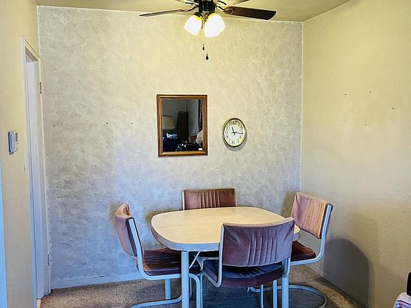 4th image of 2733 Bel Air Dr NE