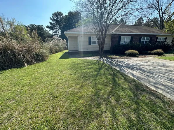 801A Jessica Ln, Statesboro, GA 30458