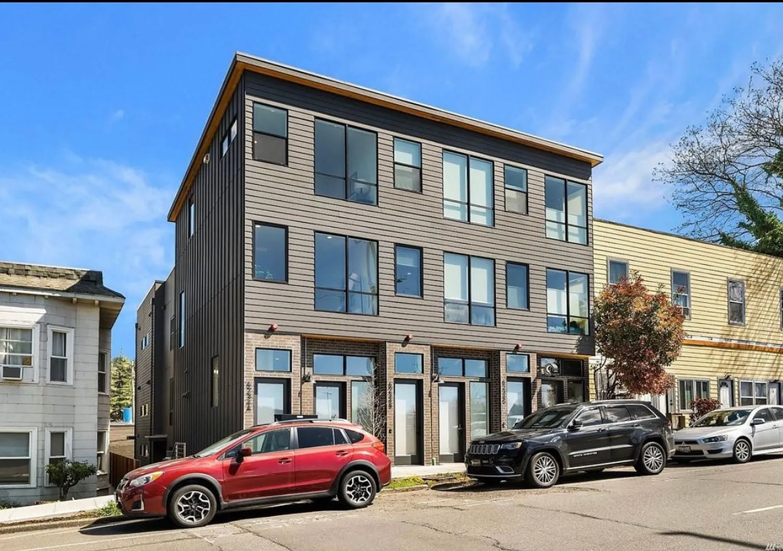 Live/Work Townhome in the heart of Georgetown! — Photo 1