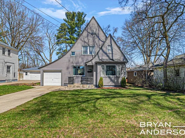 1063 Ardmore St SE, Grand Rapids, MI 49507