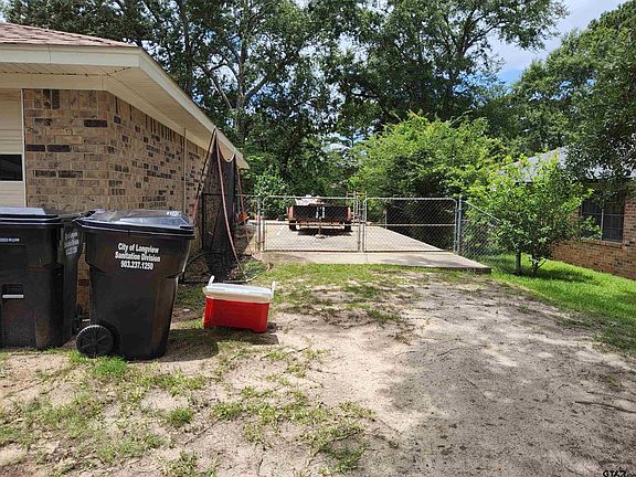 2nd image of 3727 Linda Kaye Dr