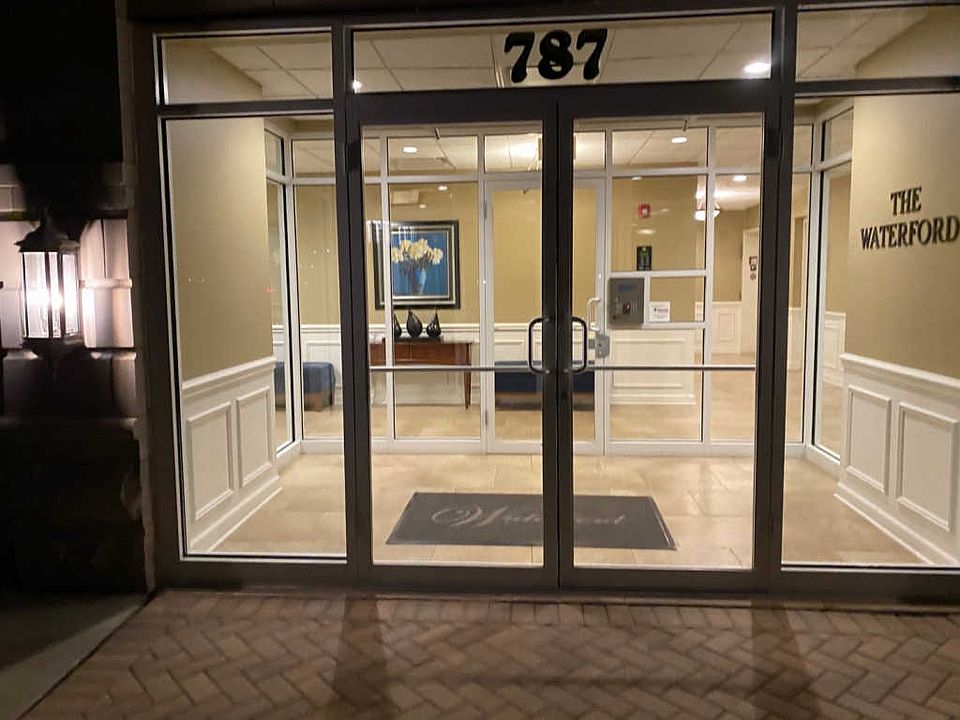 1st image of 787 Graceland Ave Unit 304