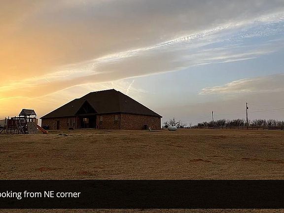 2nd image of 2045 E Rock Creek Rd