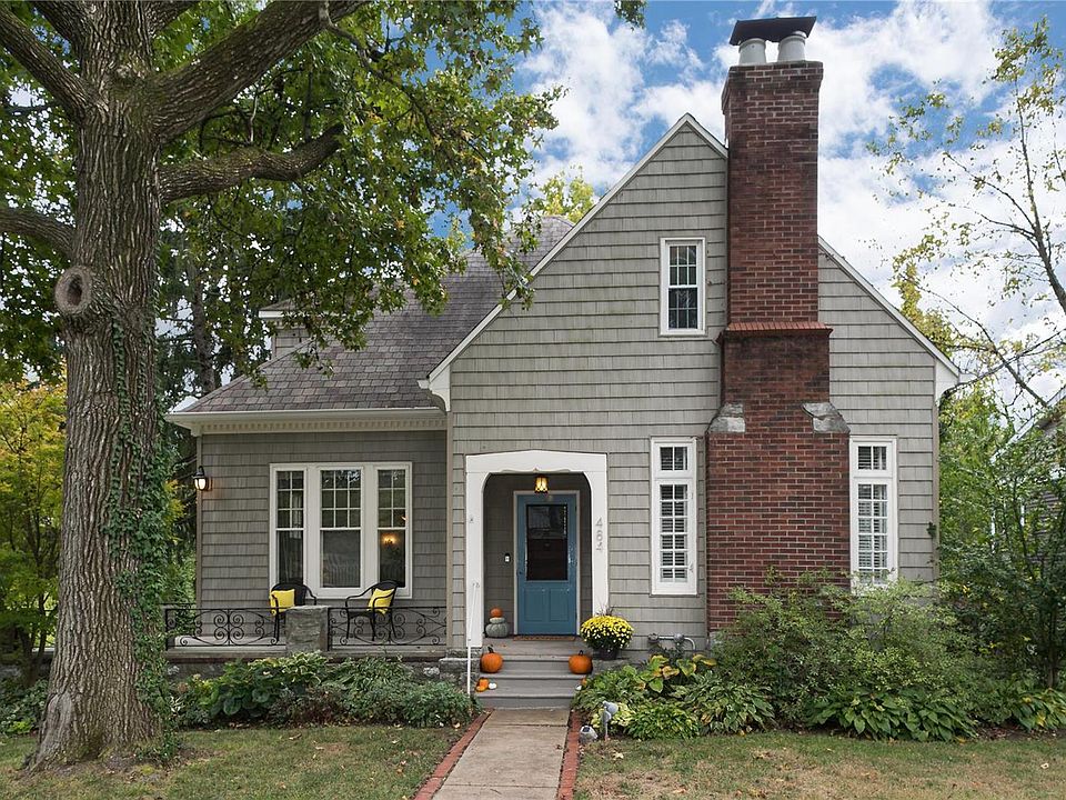 1st image of 484 Florence Ave