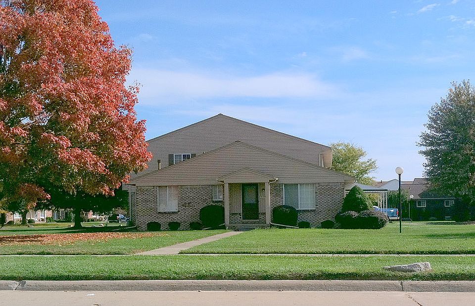 2nd image of 51234 Johns Dr