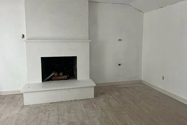 126 E Wistaria Ave — Photo 6
