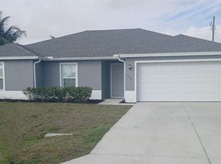 1106 NE 13th Pl, Cape Coral, FL 33909