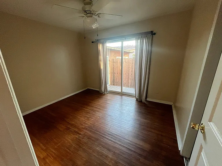 5438 Mary Lane Dr — Photo 21