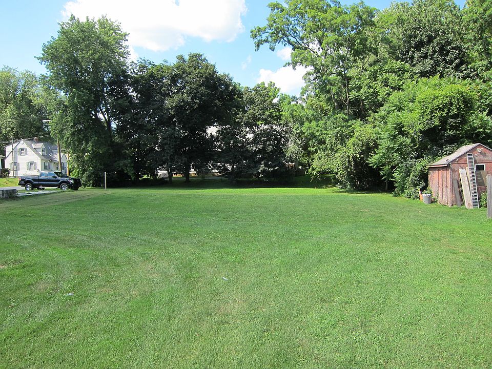 1st image of 950 N 9th Street