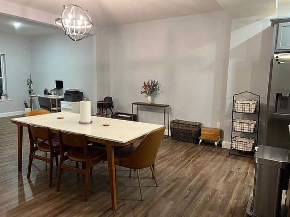 5th image of 2036 Mountain Ash Ln