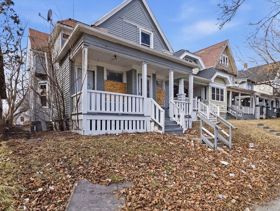 1st image of 3205 N 20th STREET #3207