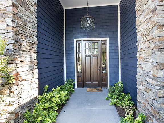 7319 N 6th Pl-3
