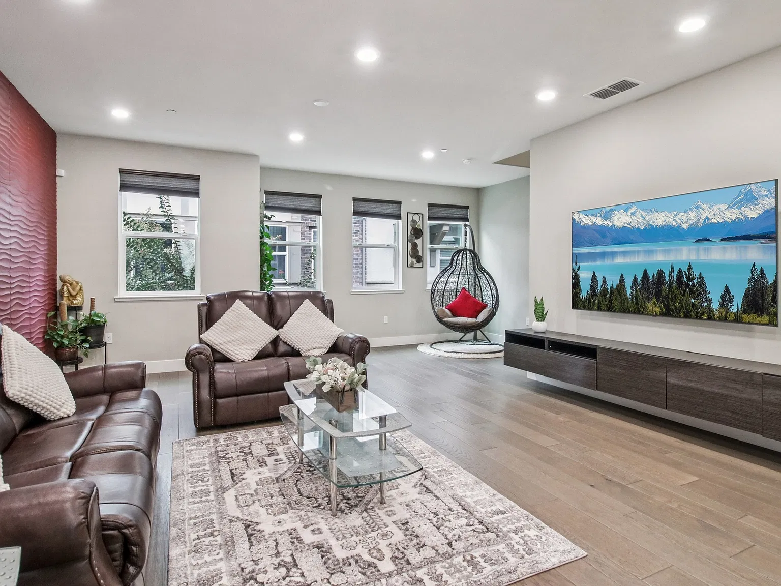 3130 Aran Way — Photo 1