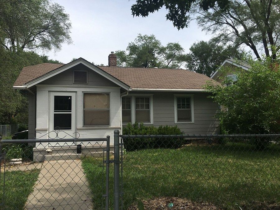 1st image of 2200 E Gregory Blvd