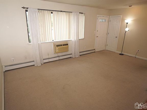 3rd image of 734 Cricket Ln