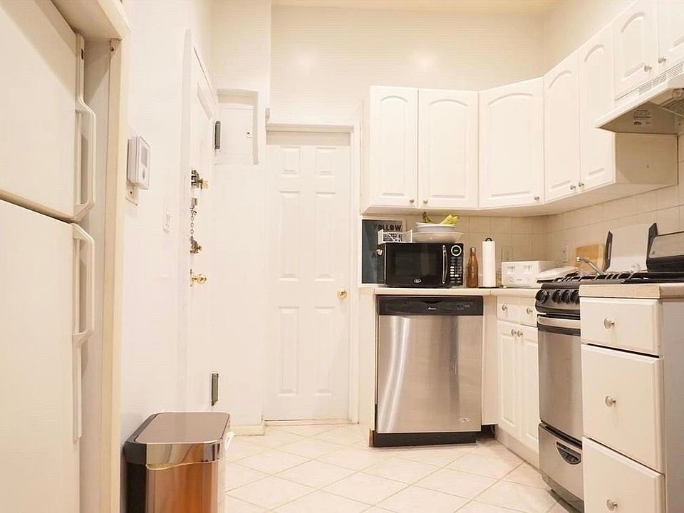 1st image of 330 E 73rd St #4F