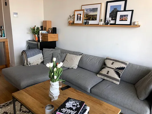 Rented by The KCI Group | media 50