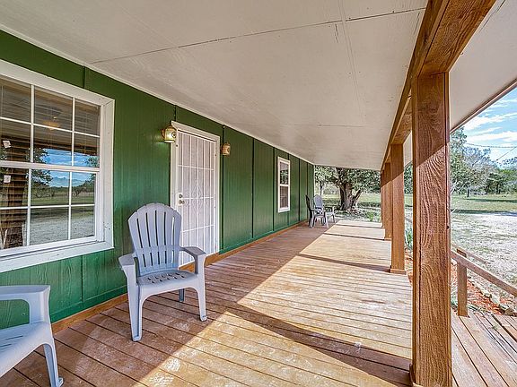 3rd image of 505 Private Road D85