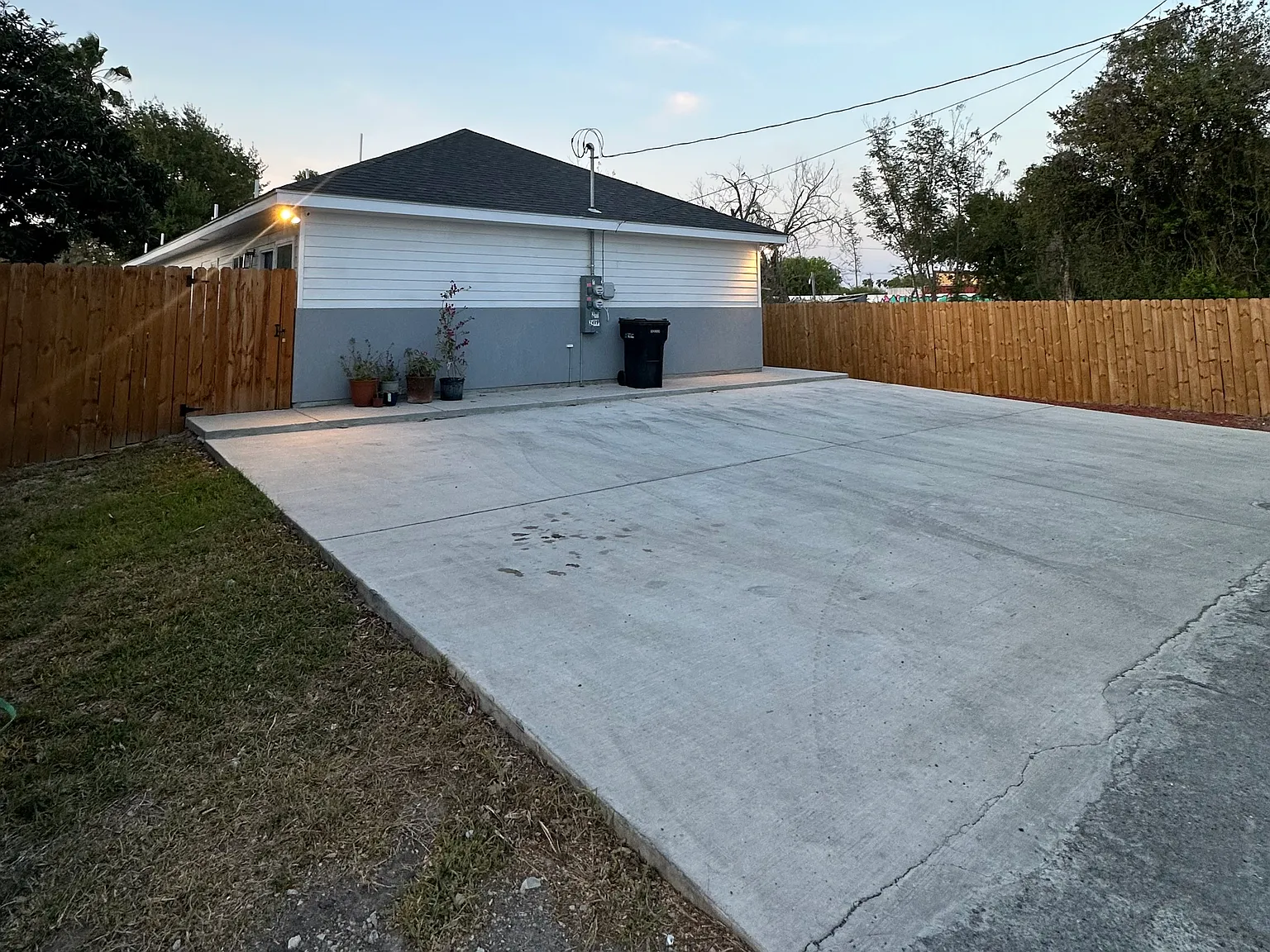 2 bed, 1065 sqft, $1,250 — Photo 2