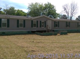 35 Lake Vista Dr, Fort Mitchell, AL 36856