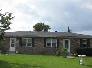 458 Shenandoah Dr #460, Frankfort, KY 40601