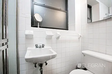 Rented by (Legacy) Elegran