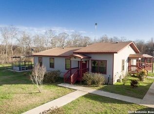 15255 Trawalter Rd, Atascosa, TX 78002
