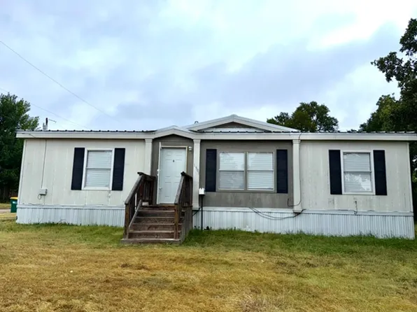 1501 South St, Gatesville, TX 76528