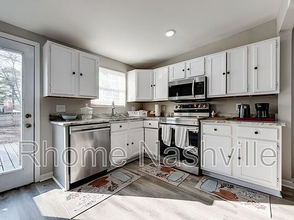 4th image of 314 Hancock St