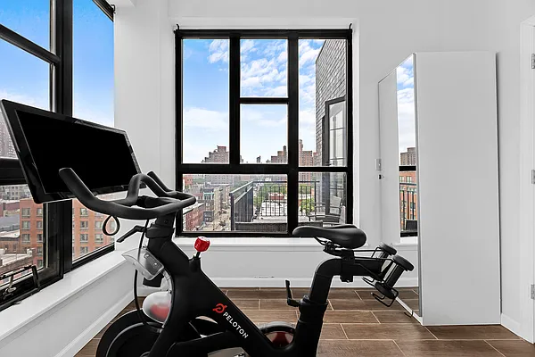 Rented by REAL New York | media 35