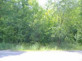 1502 Sugar Maple Ln, Houghton, MI 49931