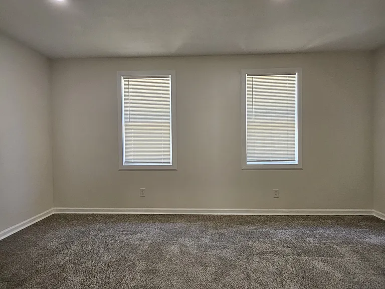 3040 Agnes Ave — Photo 10