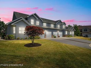 111 Sharon Dr, Moosic, PA 18507