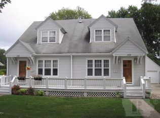 110 S 9th St, Cherokee, IA 51012