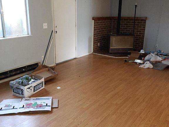 5th image of 3536 Paul Dr