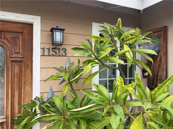 11513 Elvins St, Lakewood, CA 90715