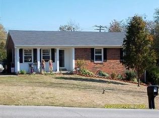 1614 Galbraith Rd, Frankfort, KY 40601