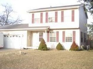 928 Sherry Dr, Lake Orion, MI