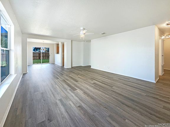 3rd image of 3763 CANDLEGLENN