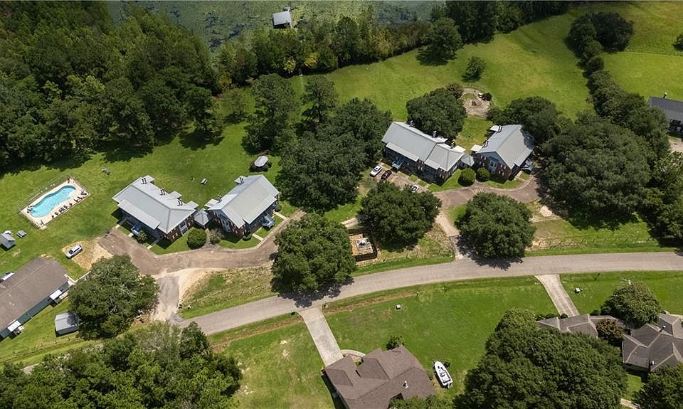 1st image of 27207 Snead Dr