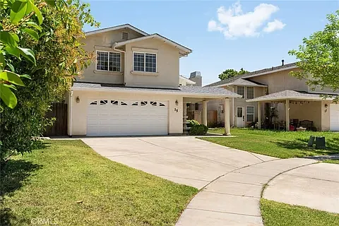 3 bed, 2.5 bath, 2023 sqft, $2,750 — Photo 1
