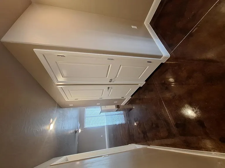 83 W Brown St — Photo 5
