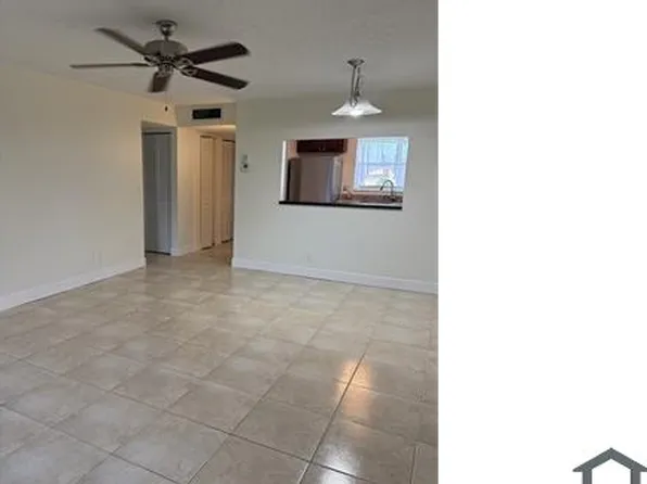 729 Lori Dr APT 301, Palm Springs, FL 33461