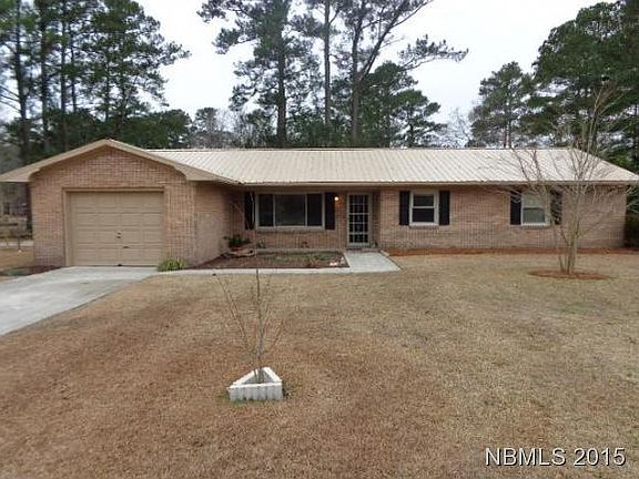 2nd image of 2401 Steeple Chase Dr