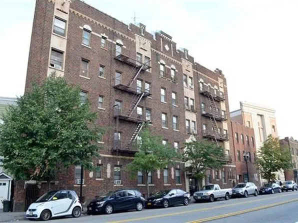 821 Bergen Ave APT A2, Jersey City, NJ 07306