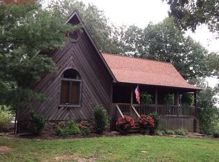 402 Brown Eubanks Rd, Calhoun, KY 42327