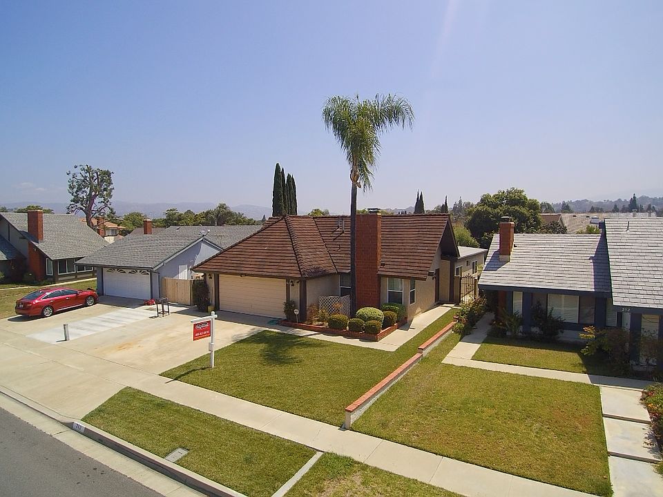 1st image of 262 N Camino Arroyo