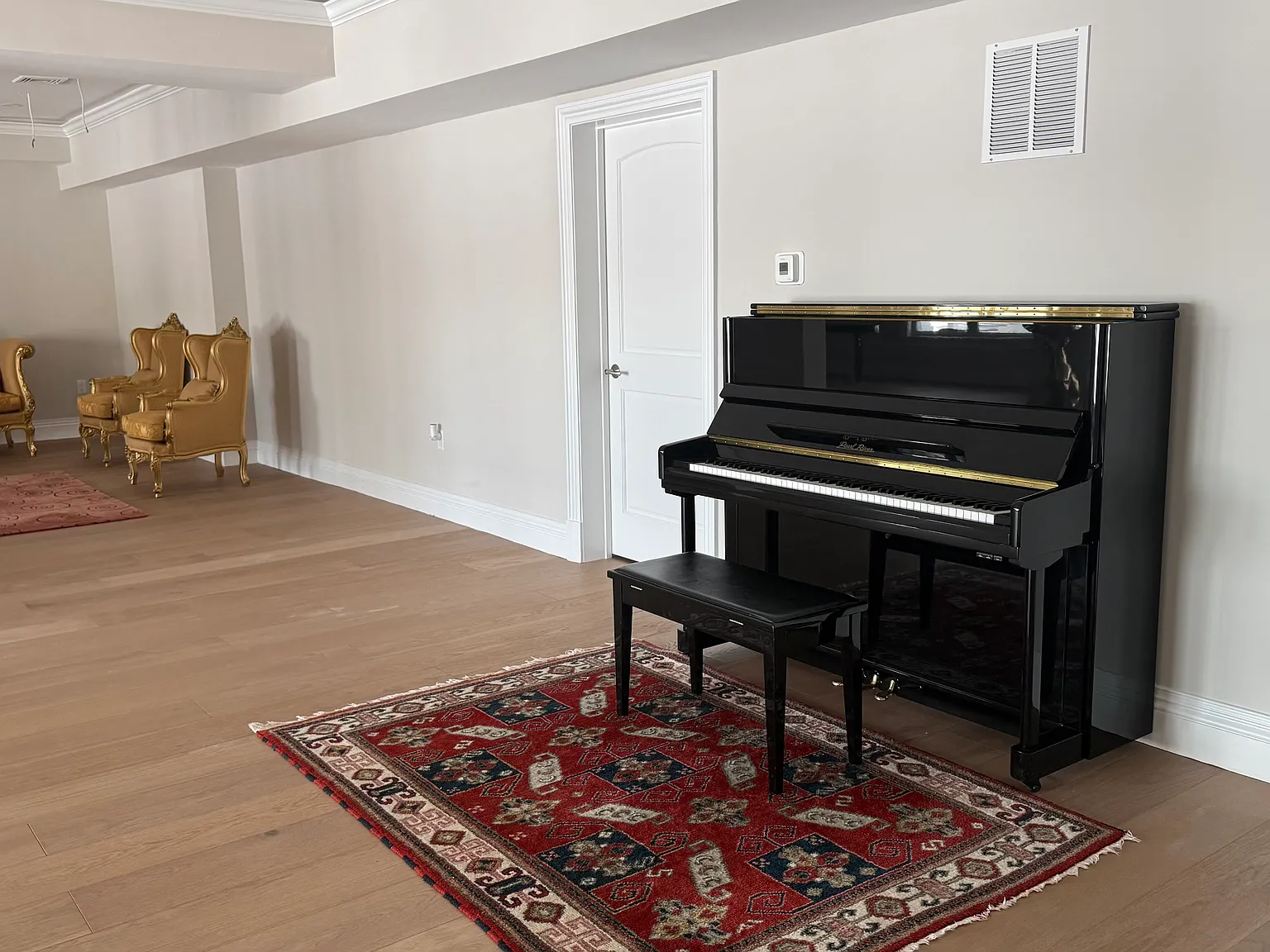 1 bed, 900 sqft, $2,500 — Photo 2