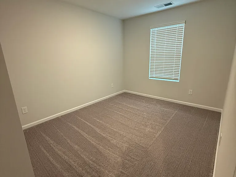 888 Lodgepole Ln — Photo 23